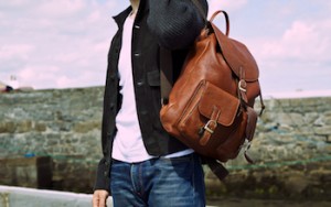 sac-besace-homme-cuir